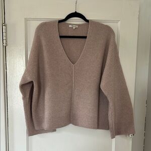 Madewell Women's V-Neck Sweater in Light Pink